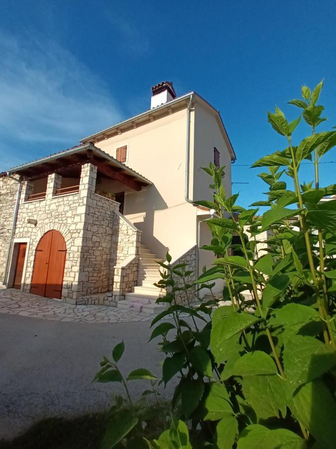 Guesthouse Marija Potpićan Kültér fotó