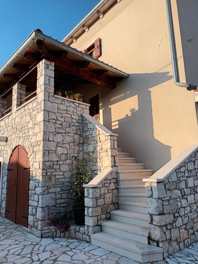 Guesthouse Marija Potpićan Kültér fotó