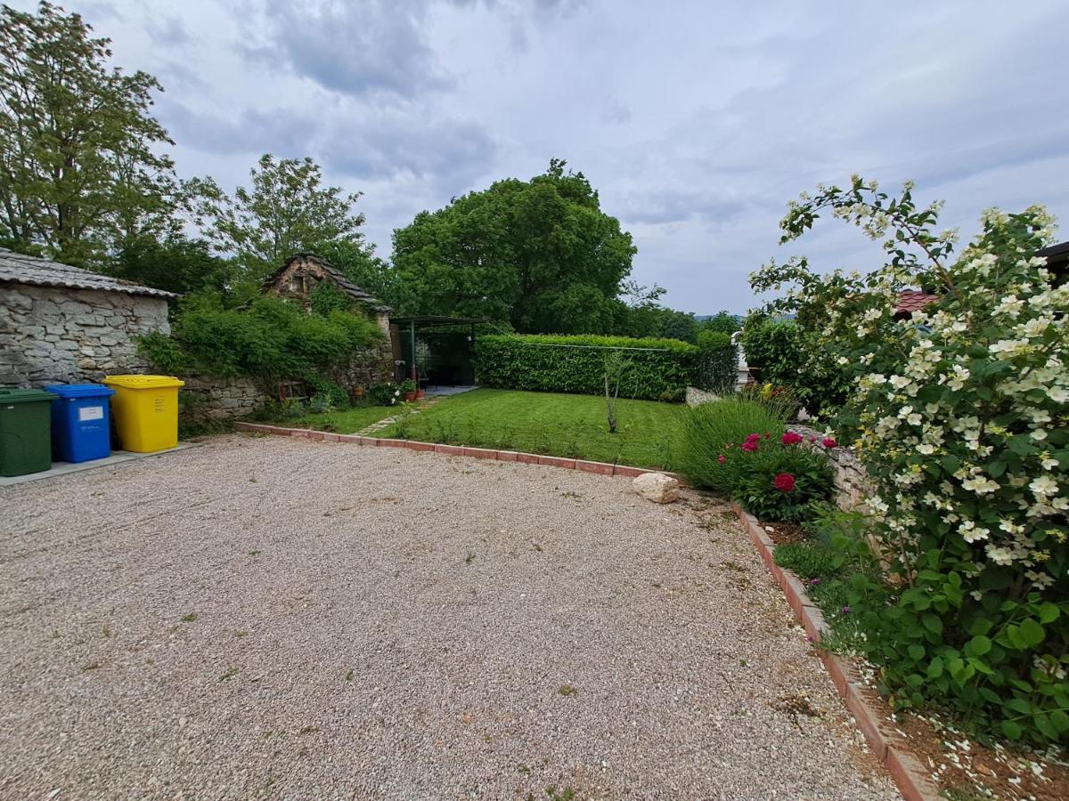Guesthouse Marija Potpićan Kültér fotó