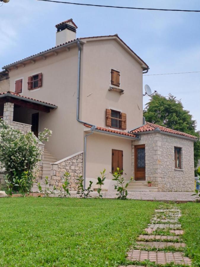 Guesthouse Marija Potpićan Kültér fotó